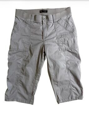 Lee Relaxed Mid Rise Utility Skimmer Capri  Size 8 Grey